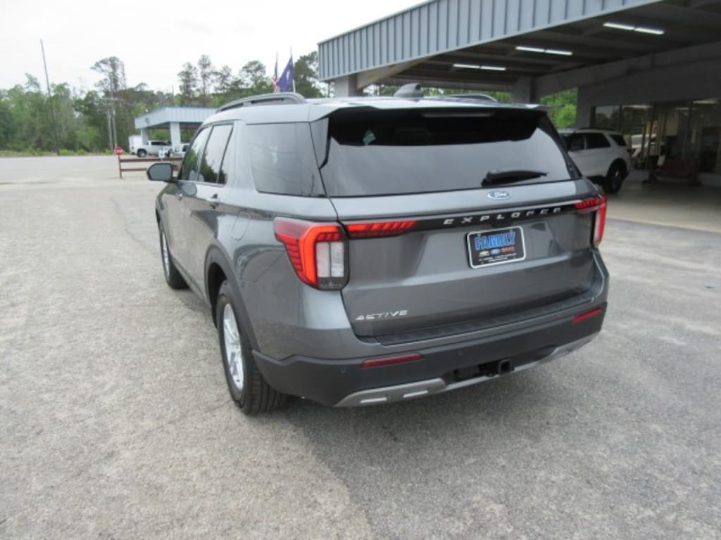 New 2026 Ford Explorer Active w/200A Pkg SUV