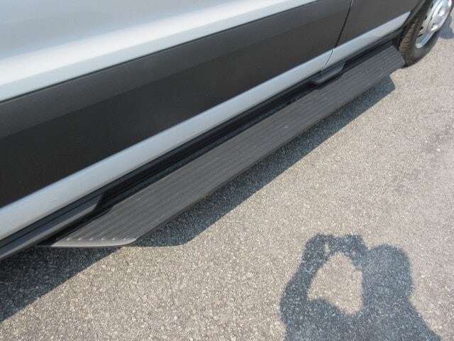 2025 Ford Transit Passenger Van XLT - Photo 13