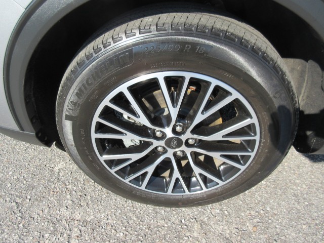 Photo 9