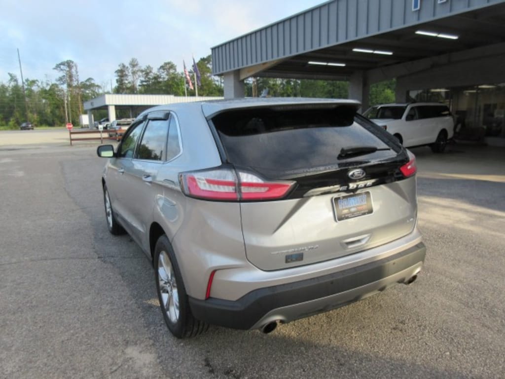 Used 2022 Ford Edge Titanium SUV