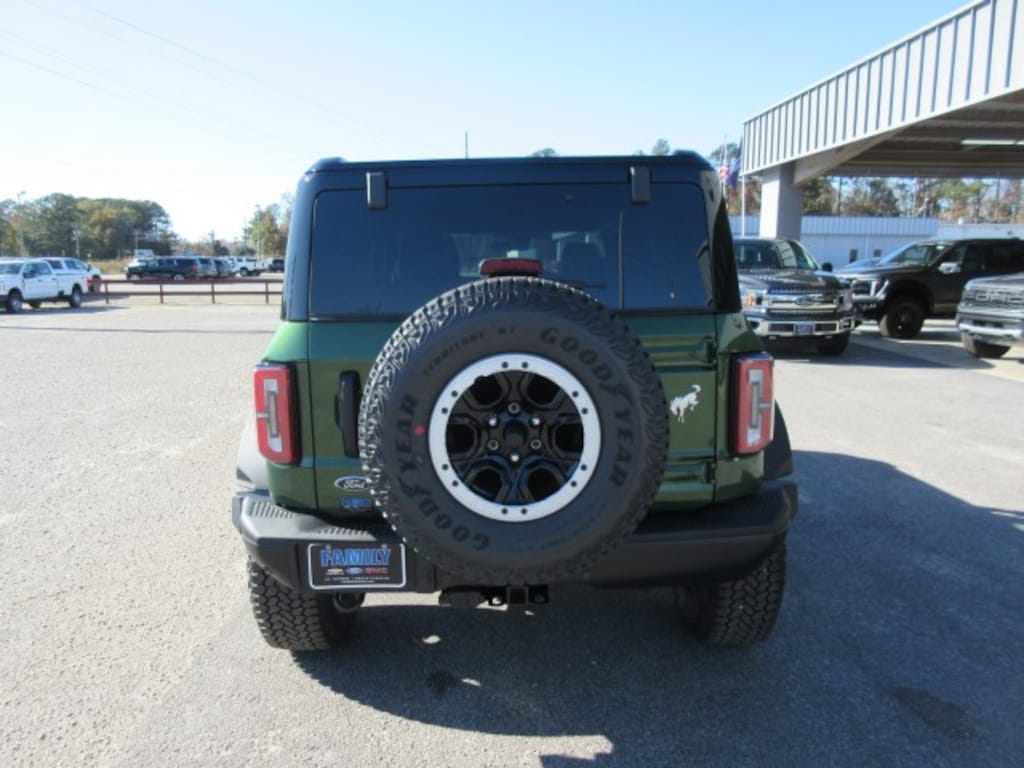 New 2025 Ford Bronco Badlands SUV