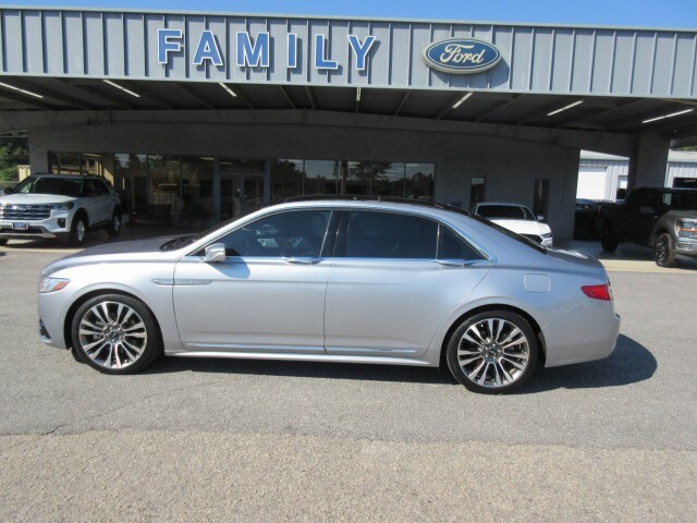 2020 Lincoln Continental Reserve photo 2
