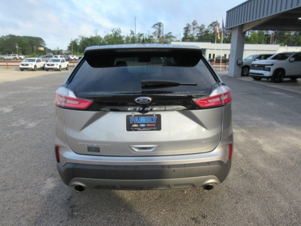 Used 2022 Ford Edge Titanium SUV