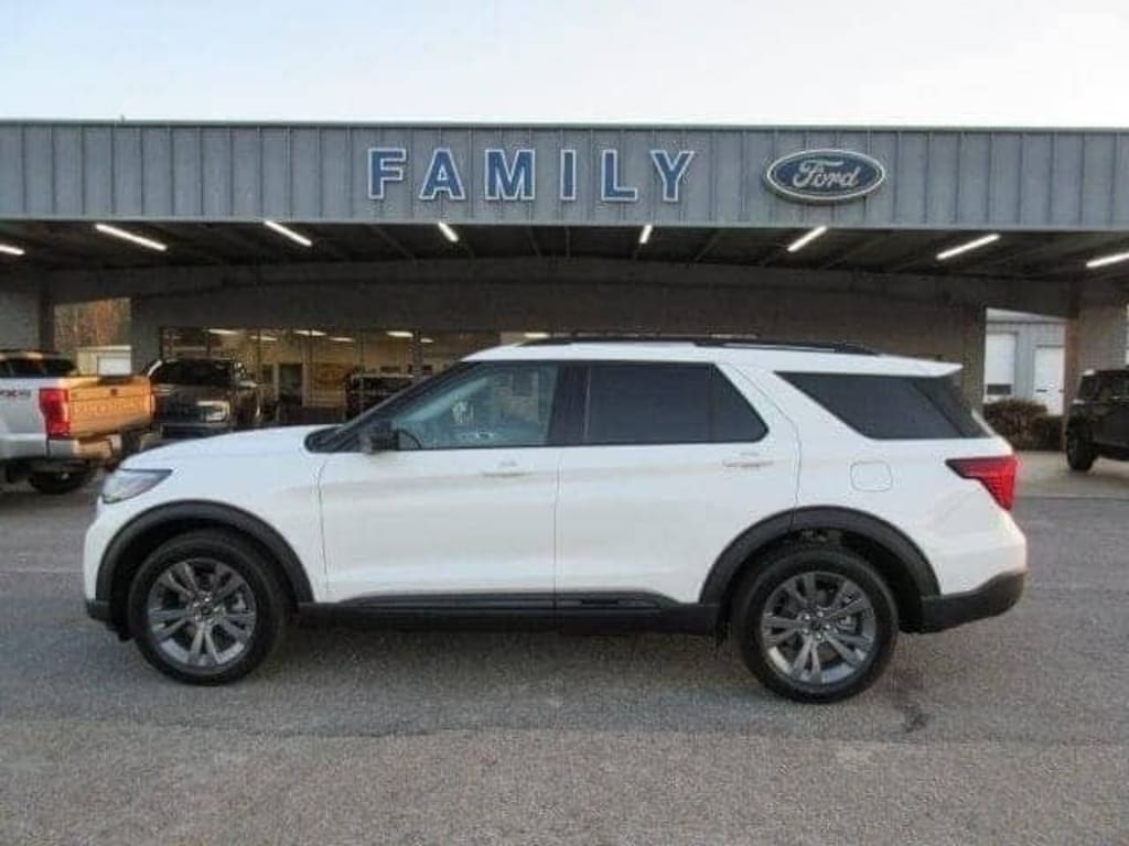 New 2026 Ford Explorer Active w/200A Pkg SUV