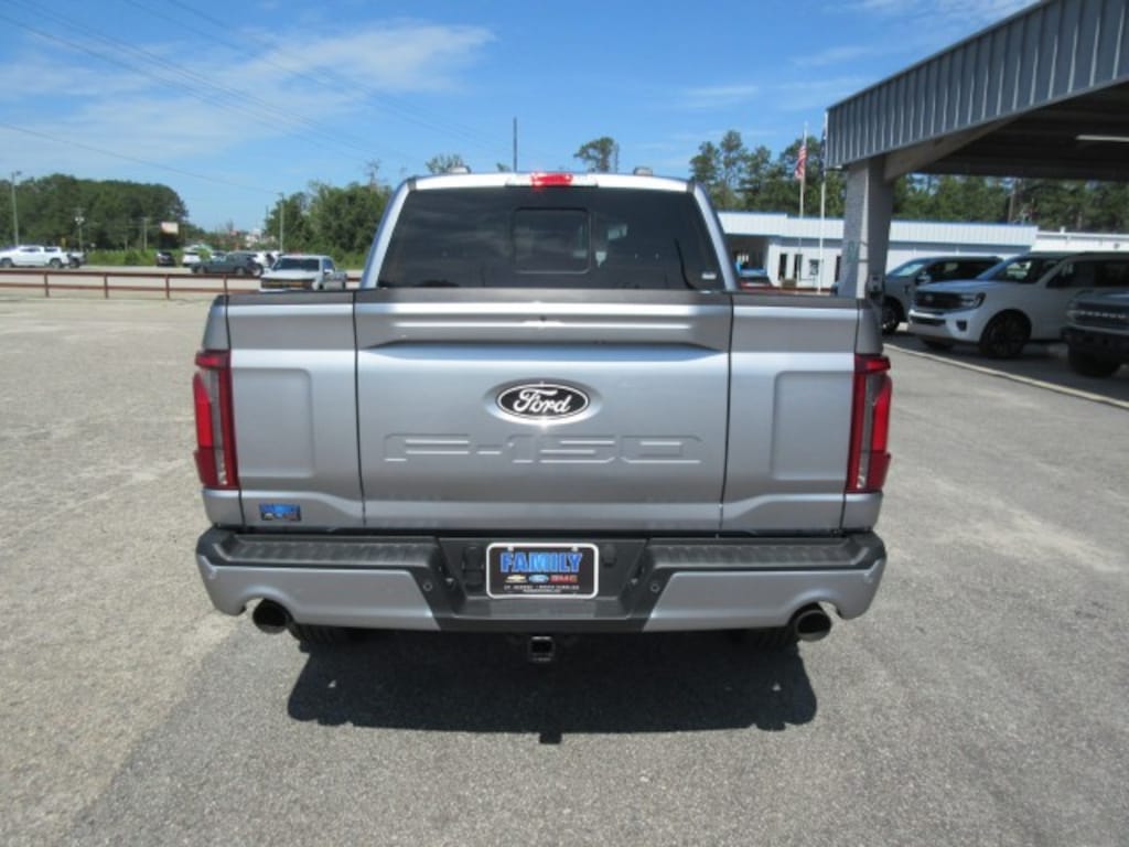 New 2026 Ford F-150 Lariat TRUCK