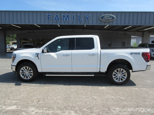 2025 Ford F-150 Lariat photo 2