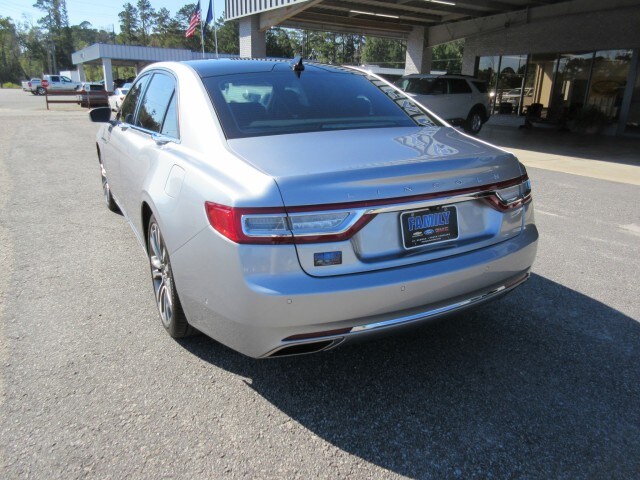 2020 Lincoln Continental Reserve photo 3
