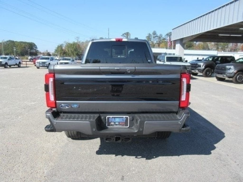 New 2026 Ford Super Duty F-350 SRW Platinum TRUCK