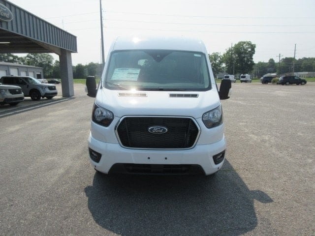 2025 Ford Transit Passenger Van XLT - Photo 8