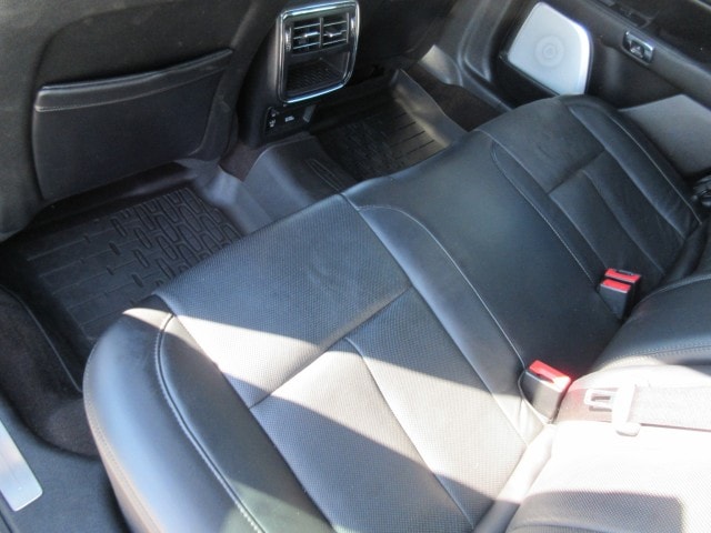 2020 Lincoln Continental Reserve - Photo 16