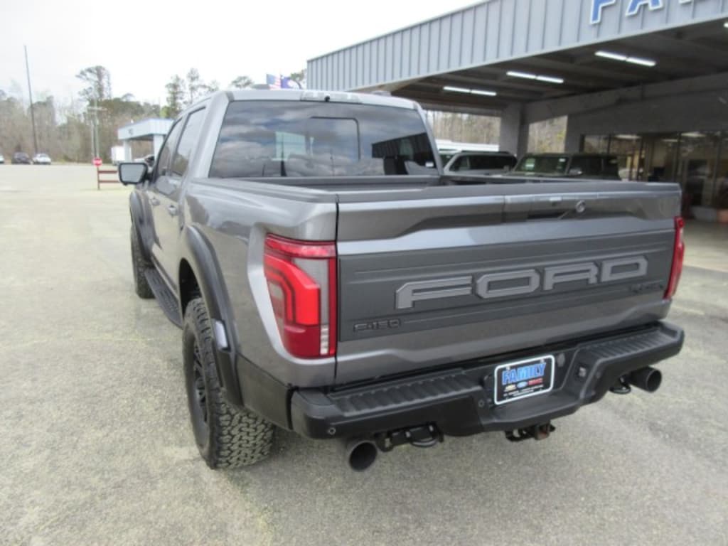 Used 2024 Ford F-150 Raptor 4WD Supercrew 5.5 Box Crew Cab Short Bed Truck