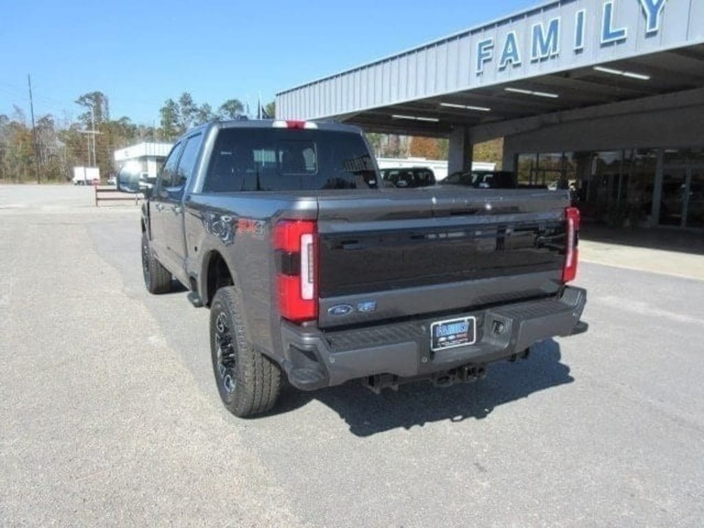 New 2026 Ford Super Duty F-350 SRW Platinum TRUCK