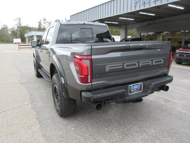2025 Ford F-150 Raptor photo 3