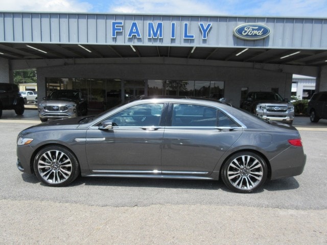 Used 2020 Lincoln Continental Reserve with VIN 1LN6L9RP7L5601592 for sale in Saint George, SC