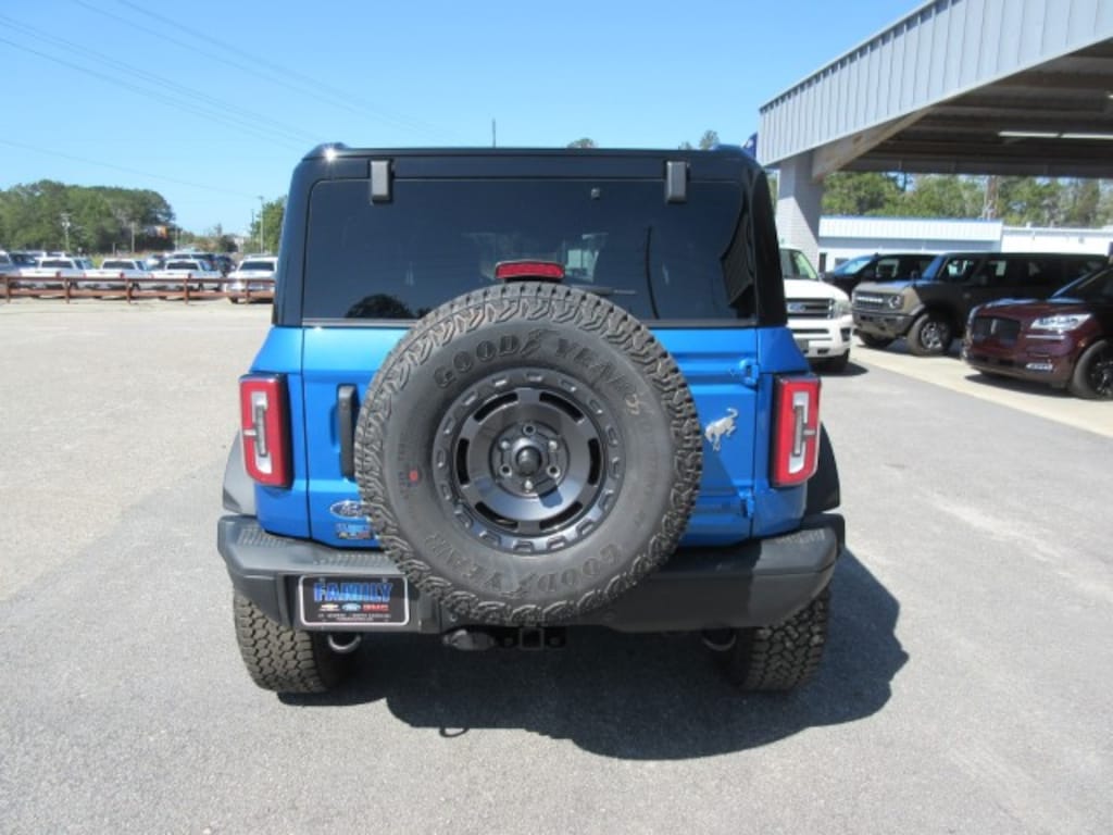 New 2025 Ford Bronco Badlands SUV