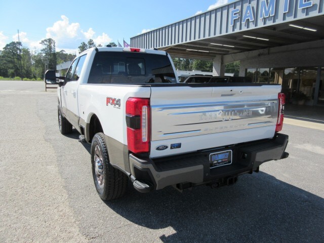 2026 Ford F-250 King Ranch photo 3