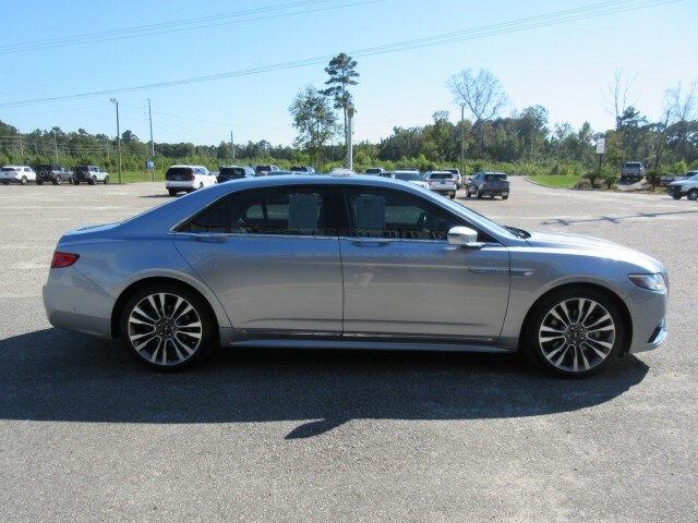 2020 Lincoln Continental Reserve - Photo 6