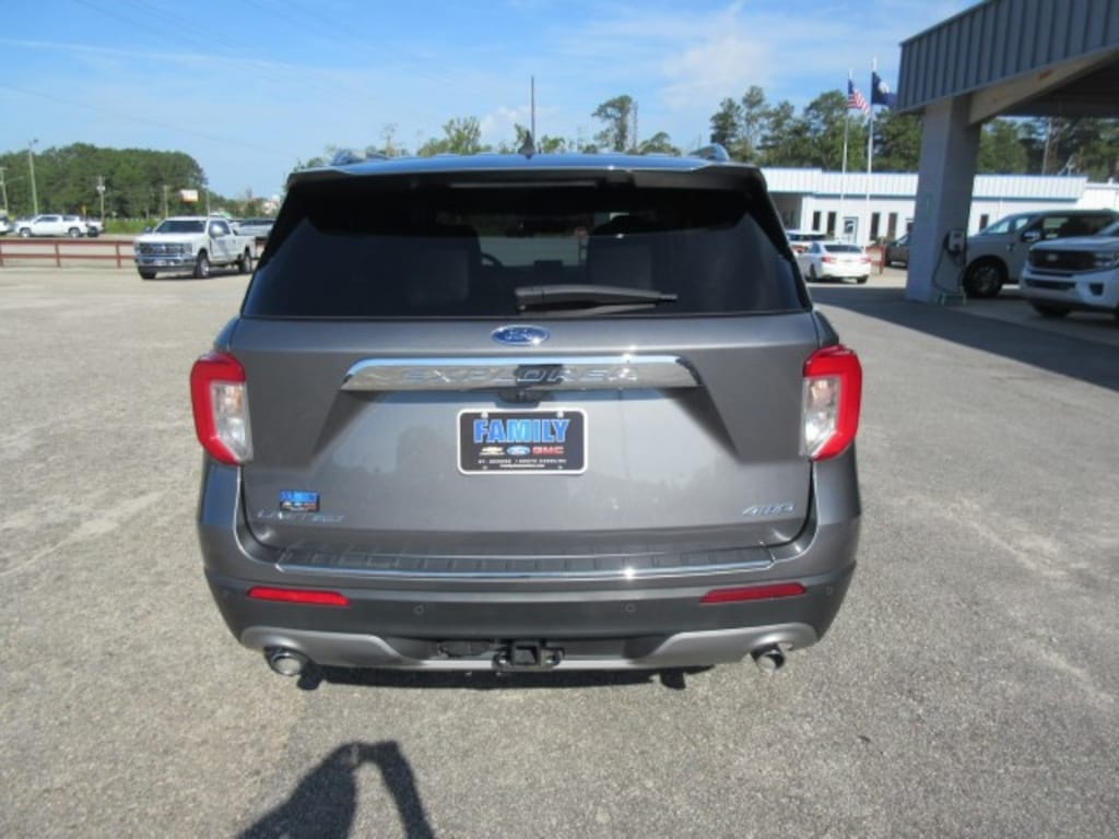 Used 2023 Ford Explorer Limited 4WD SUV