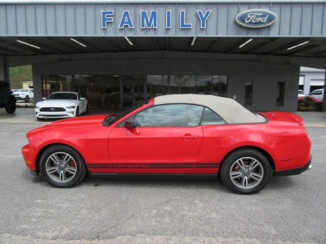 Used 2011 Ford Mustang V6 with VIN 1ZVBP8EM3B5120229 for sale in Saint George, SC