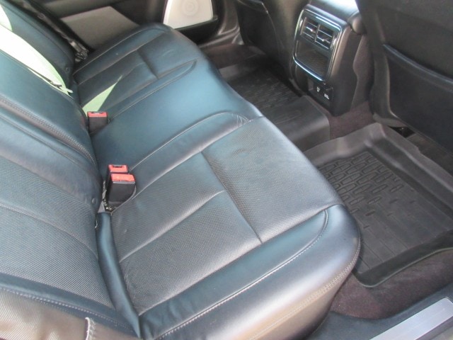 2020 Lincoln Continental Reserve - Photo 19