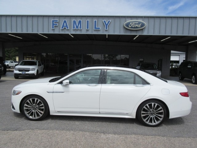 Used 2020 Lincoln Continental Reserve with VIN 1LN6L9NP0L5605215 for sale in Saint George, SC