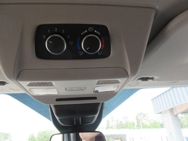 2025 Ford Transit Passenger Van XLT - Photo 31