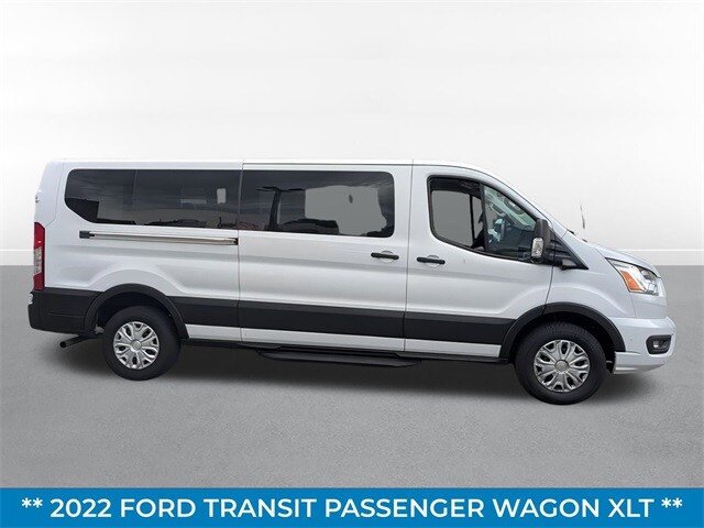 2022 Ford Transit photo 2