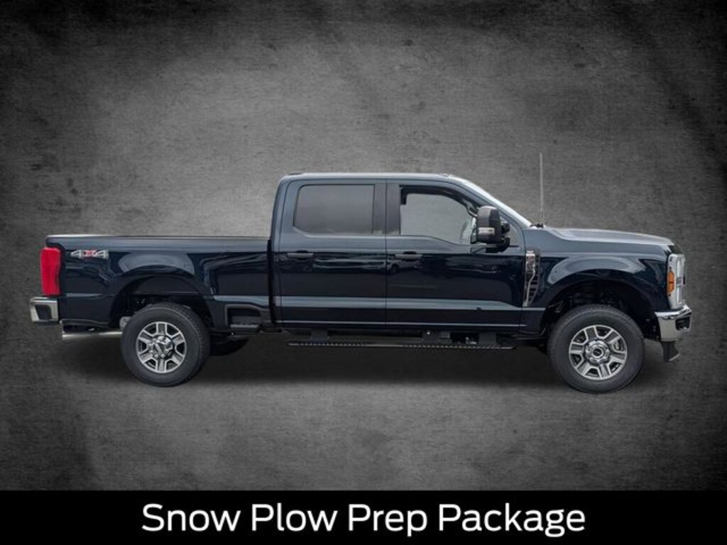 New 2025 Ford F-350 Truck Crew Cab