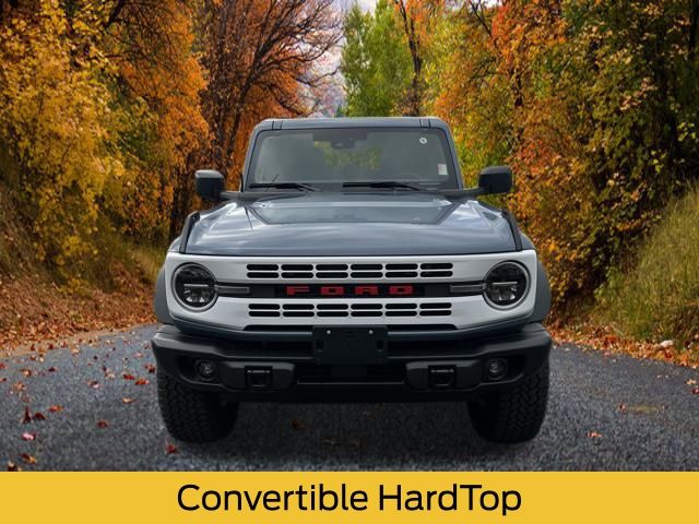 2025 Ford Bronco Heritage First Edition photo 3