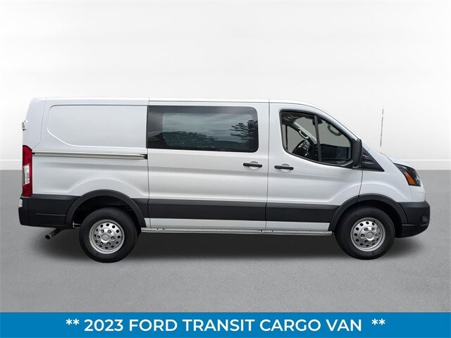 2023 Ford Transit photo 2