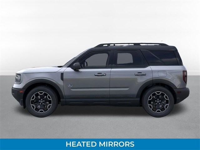 2025 Ford Bronco Sport Outer Banks photo 2