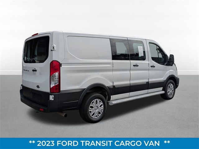 2023 Ford Transit photo 3