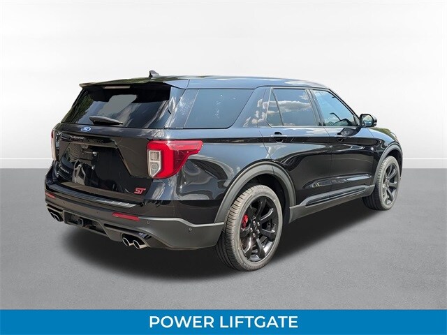 2021 Ford Explorer ST photo 3