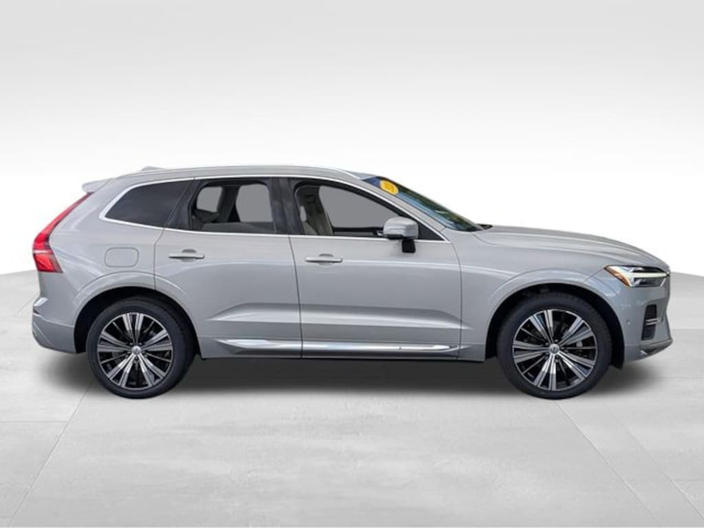 Used 2023 Volvo XC60 B5 Plus Bright Theme SUV