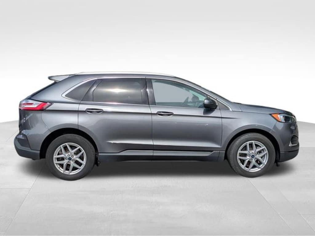 Certified 2022 Ford Edge SEL SUV