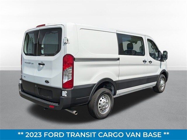 2023 Ford Transit photo 3