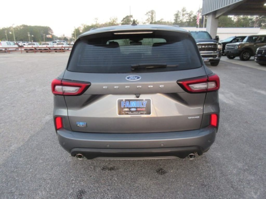 Used 2024 Ford Escape ST-Line Elite SUV