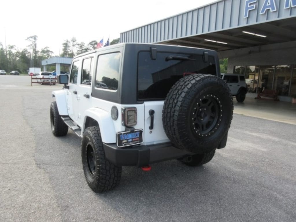 Used 2012 Jeep Wrangler Unlimited Sport SUV
