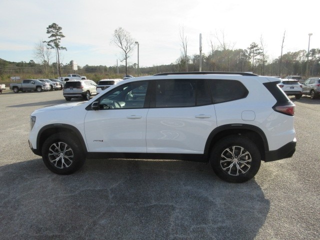 2026 GMC Acadia AT4 - Photo 7
