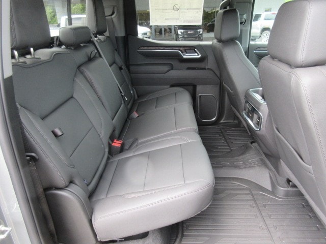 2025 GMC Sierra 1500 SLT - Photo 14