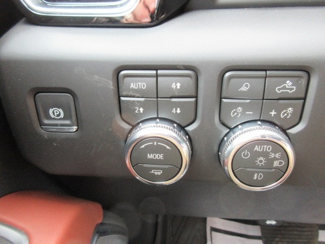 2026 GMC Sierra 2500HD Denali Ultimate - Photo 26