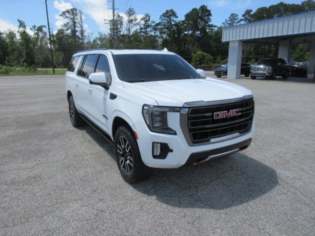 Used 2024 GMC Yukon XL AT4 SUV