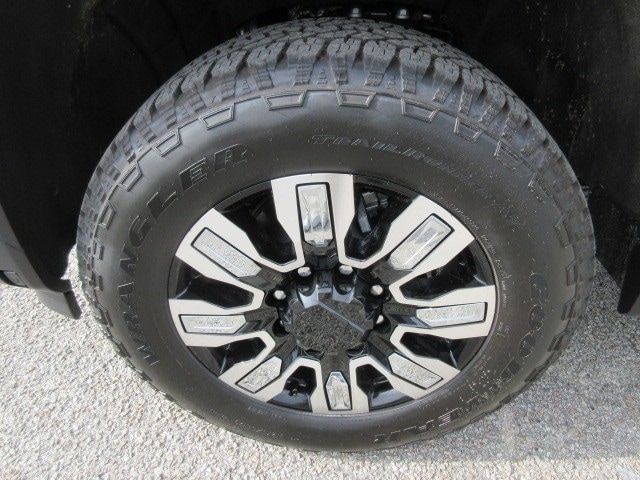 2026 GMC Sierra 2500HD Denali - Photo 12