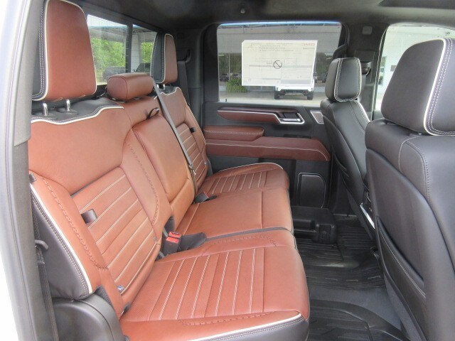 2026 GMC Sierra 2500HD Denali Ultimate - Photo 14