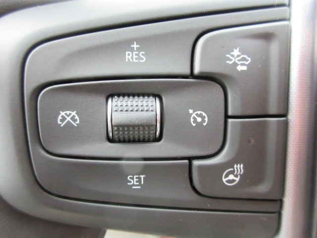 2025 GMC Sierra 1500 SLT - Photo 22