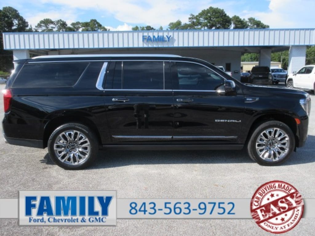 Used 2023 GMC Yukon XL Denali Ultimate SUV