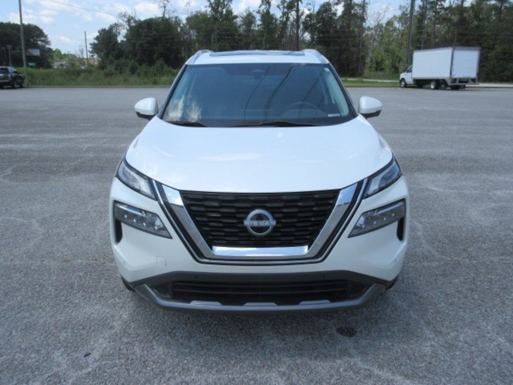 Used 2023 Nissan Rogue SL