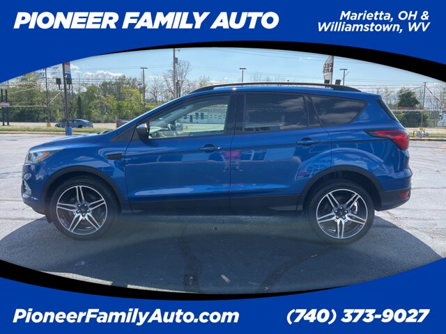 Used 2019 Ford Escape SEL with VIN 1FMCU9HD8KUA94889 for sale in Marietta, OH