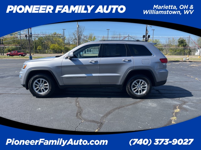 Used 2020 Jeep Grand Cherokee Laredo with VIN 1C4RJFAG1LC132383 for sale in Marietta, OH