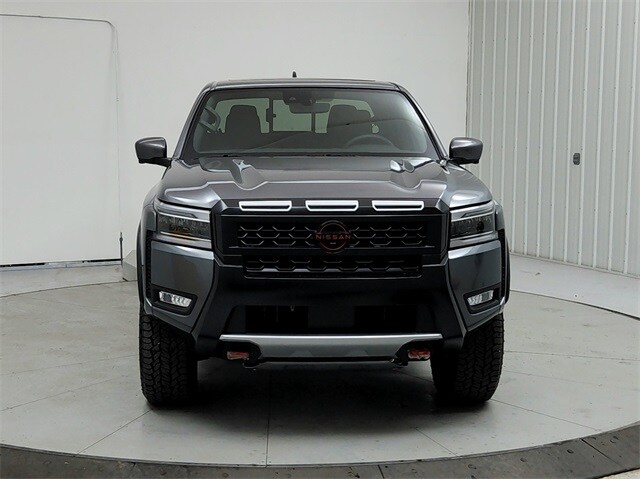 2025 Nissan Frontier PRO-4X photo 2